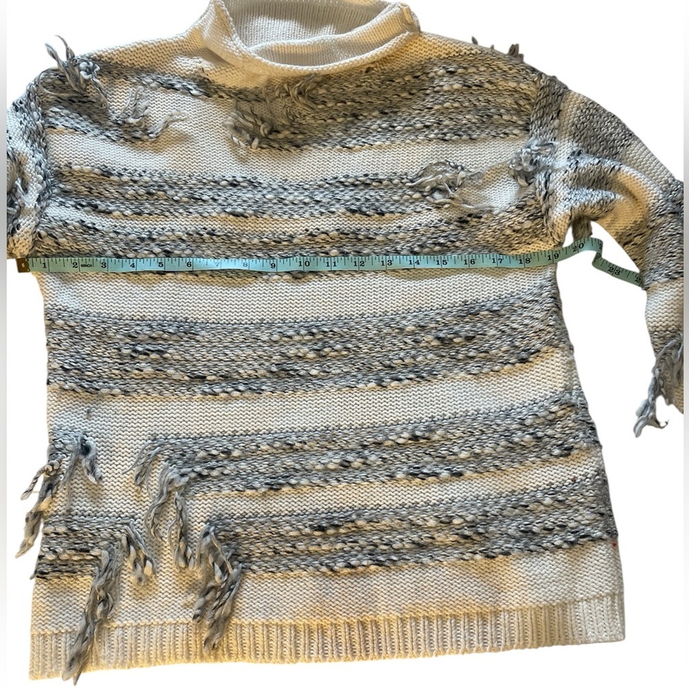 Lou & Grey Alpaca Blend Distressed Fringe Textured Knit Mock Neck Sweater XS - Picture 5 of 9